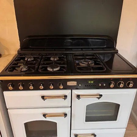 بيت للعطل Charmante Longere En Plein Coeur Du Perche *